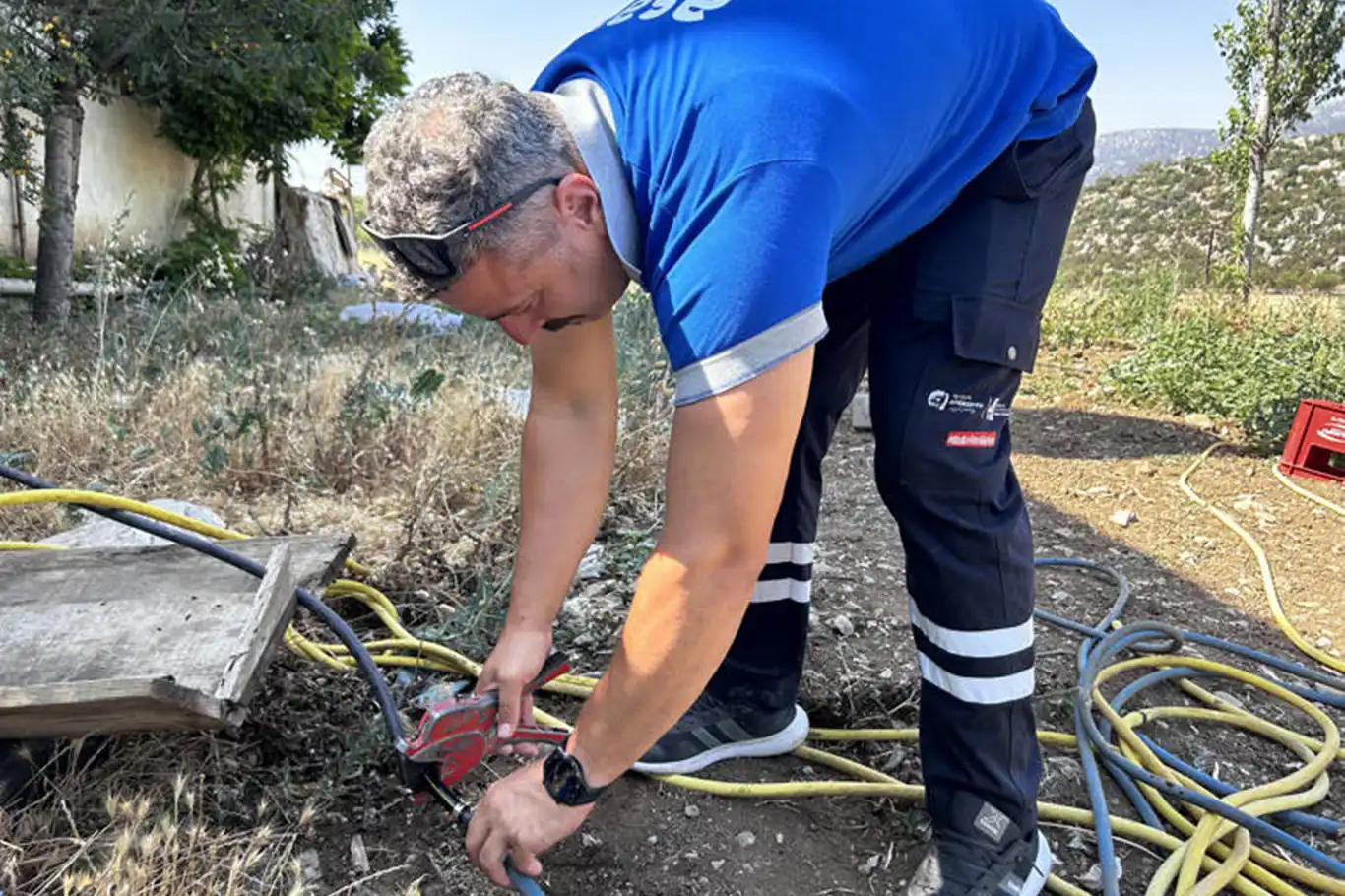 Antalya'da içme suyu ile bahçe sulayanların abonelikleri iptal ediliyor Antalya'da içme suyu ile bahçe sulayanların abonelikleri iptal ediliyor