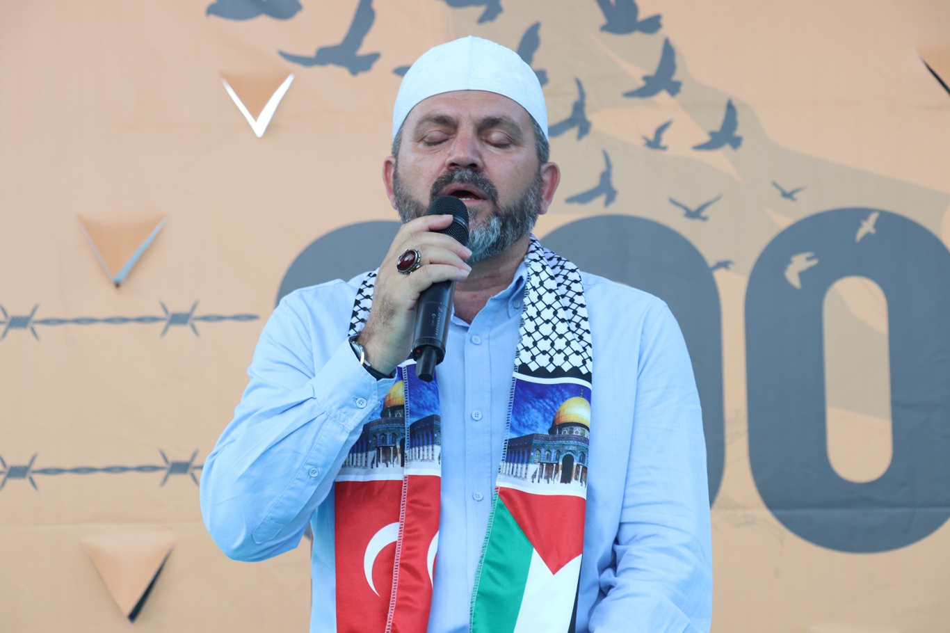 Sultanahmet'te binlerce kişi Gazze için bir araya geldi