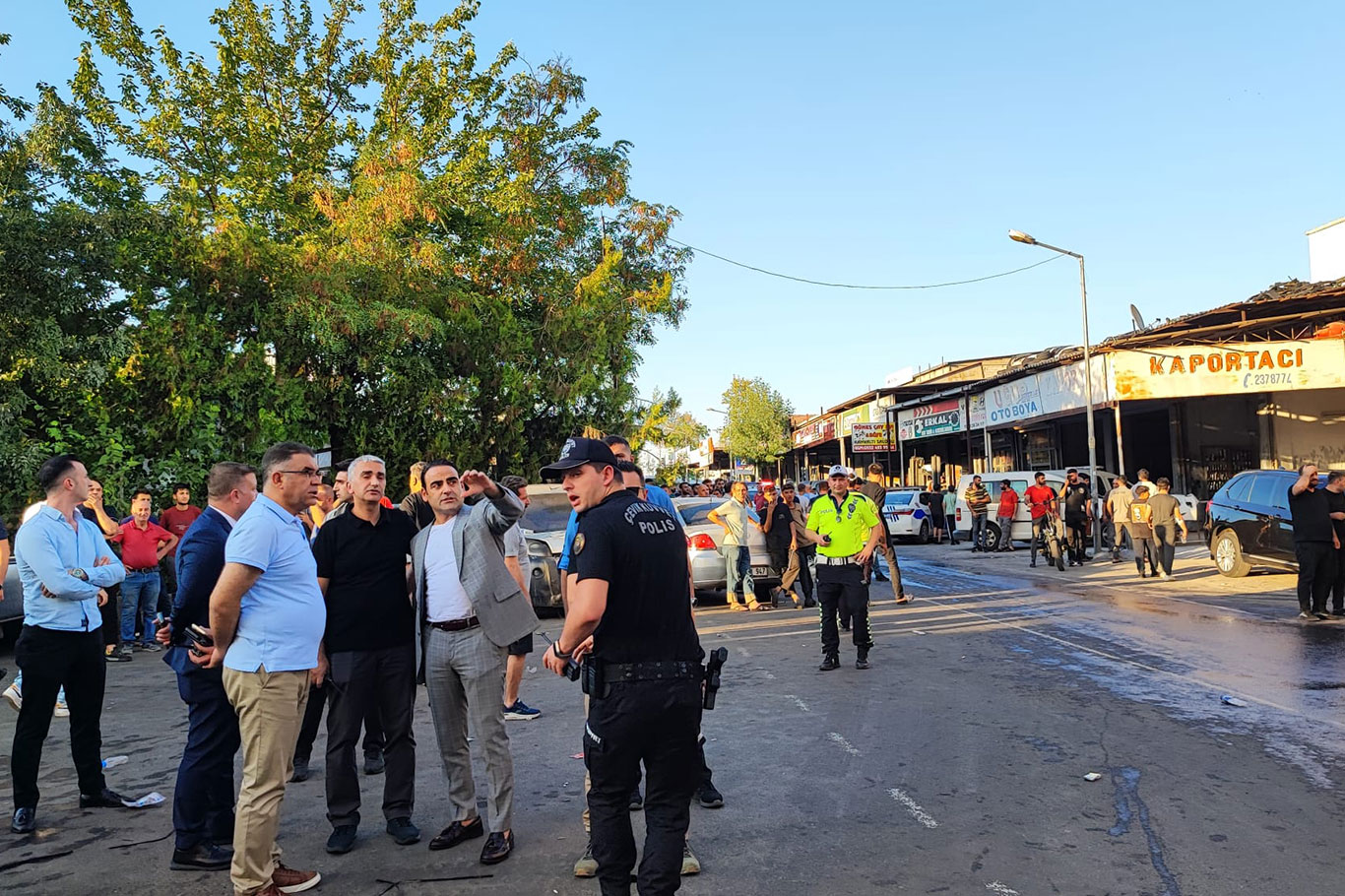 Diyarbakır sanayisinde çıkan yangın kontrol altına alındı