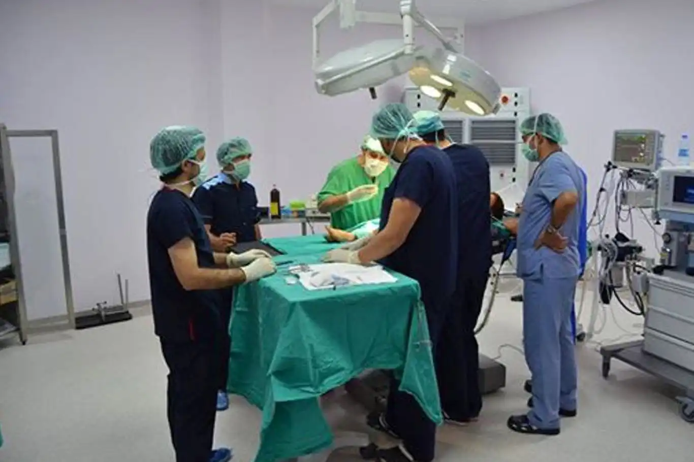 Sünnet; erkeklerin gelişiminde faydaları tıbbi olarak kanıtlanmış bir işlemdir Sünnet; erkeklerin gelişiminde faydaları tıbbi olarak kanıtlanmış bir işlemdir