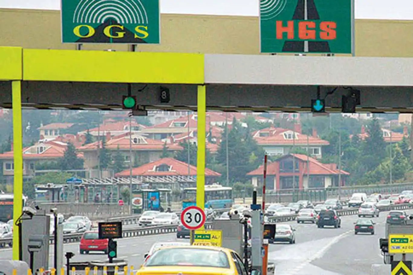 HGS ücretlerine yüzde 40 zam HGS ücretlerine yüzde 40 zam