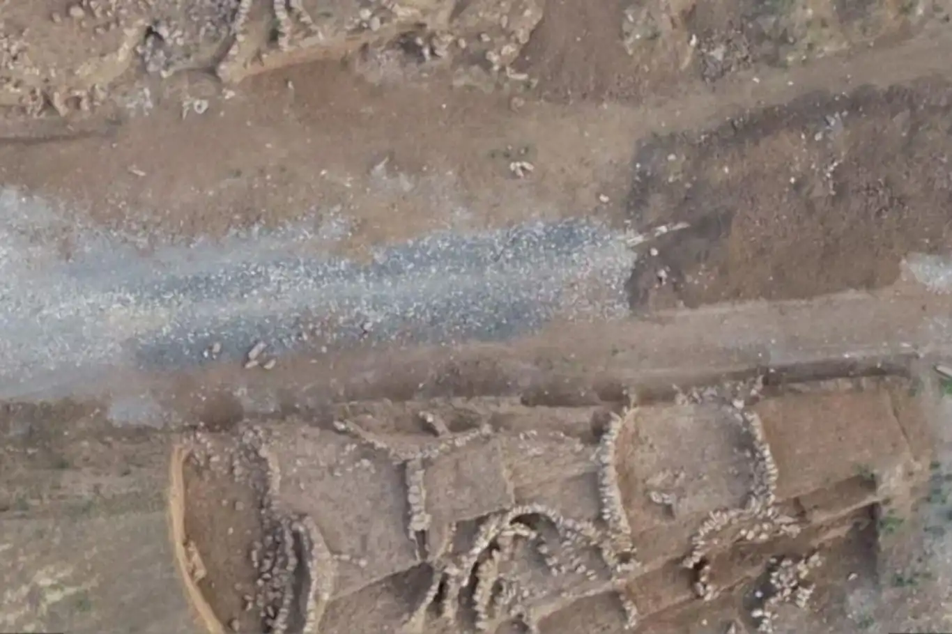 Mardin’de 12 bin yıllık mezar alanı bulundu Mardin’de 12 bin yıllık mezar alanı bulundu