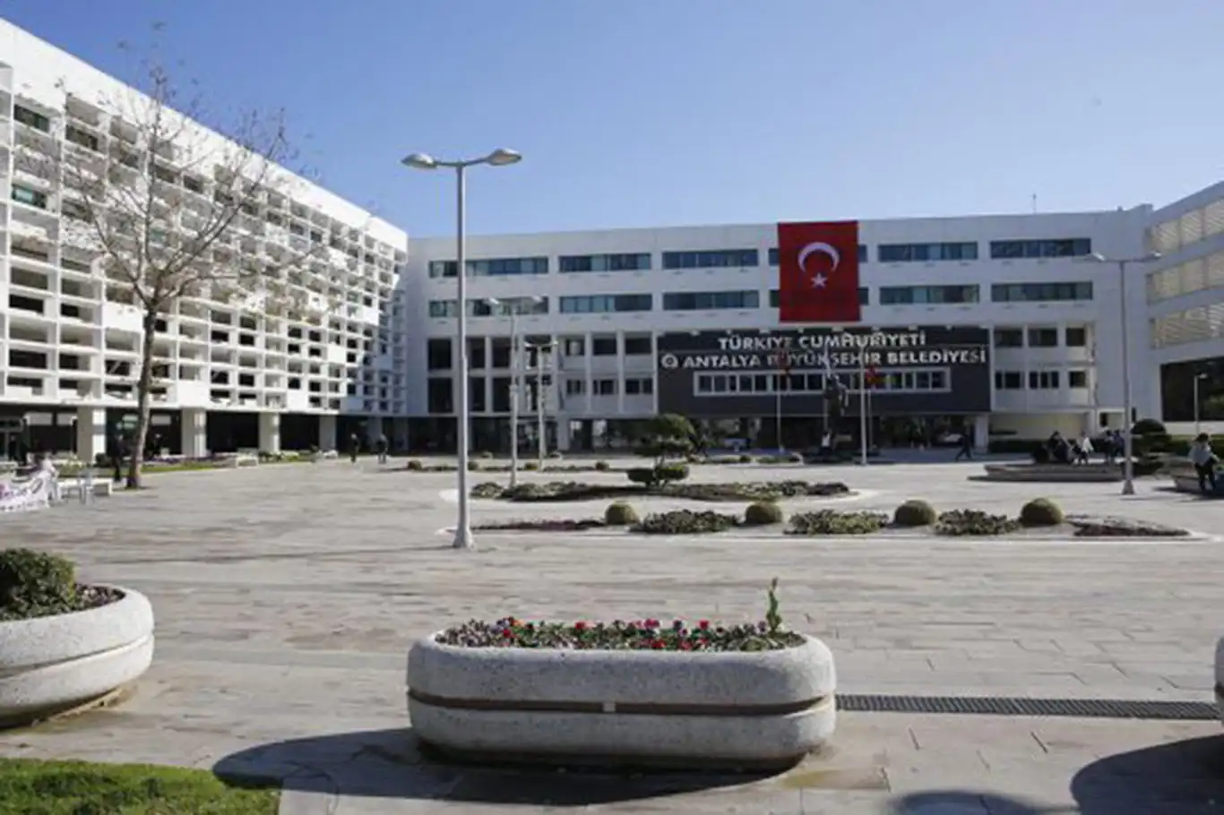 Deniz kirliliğine neden olan Antalya Büyükşehir Belediyesine para cezası