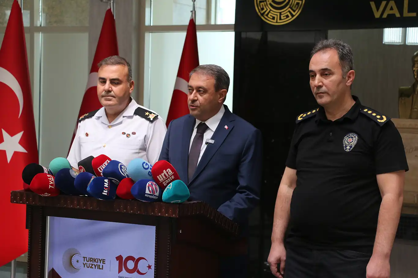 Vali Şıldak: Kin ve nefret duyguları saçan girişimleri habercilik olarak görmüyoruz Vali Şıldak: Kin ve nefret duyguları saçan girişimleri habercilik olarak görmüyoruz