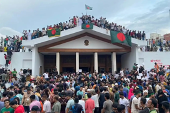 Bangladesh's parliament dissolved following Hasina’s escape