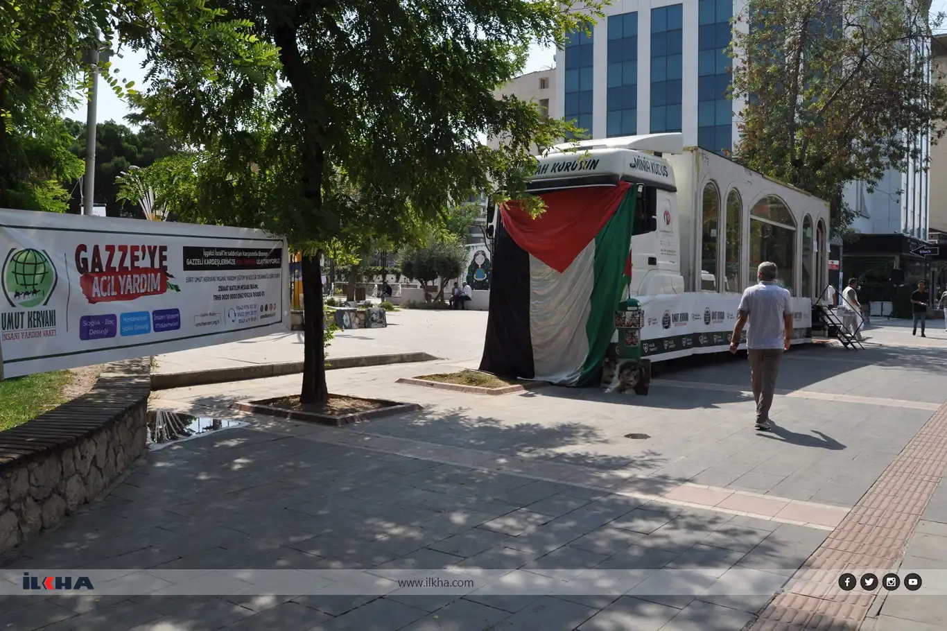 Minia Quds truck brings Al-Aqsa Mosque to Batman