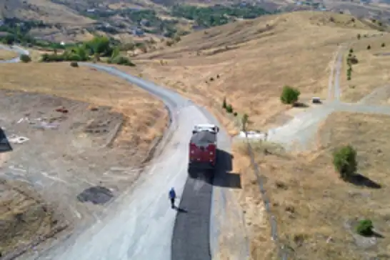 Battalgazi Belediyesi, asfalt çalışmalarını sürdürüyor