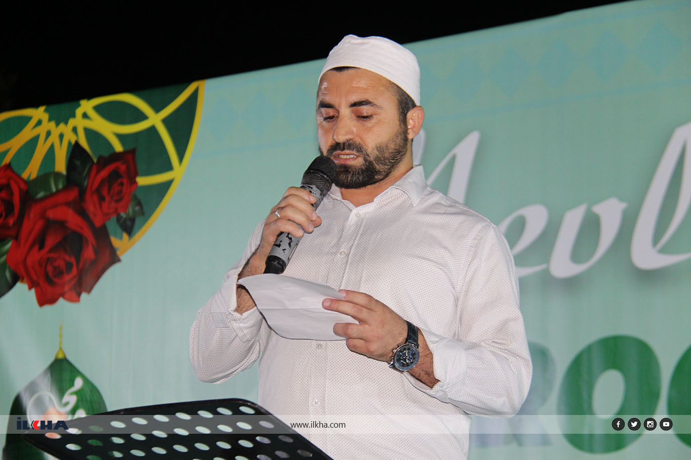 Di çalakiya Mewluda Nebî de ji bo Narîna ku li Diyarbekirê hat qetilkirin Fatîha hat xwendin Di çalakiya Mewluda Nebî de ji bo Narîna ku li Diyarbekirê hat qetilkirin Fatîha hat xwendin