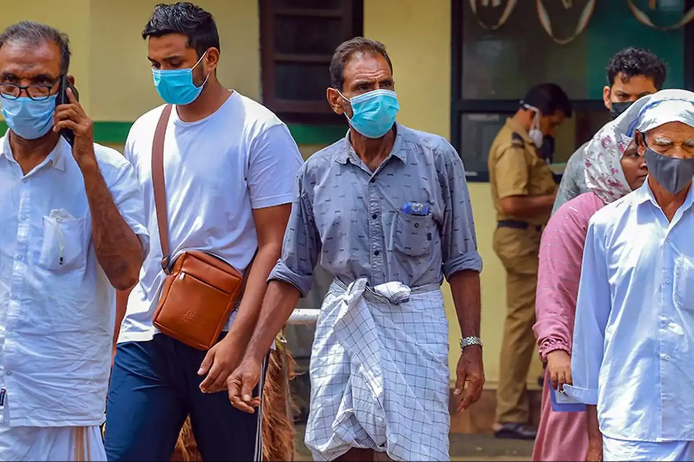 India imposes mask mandate following Nipah virus death