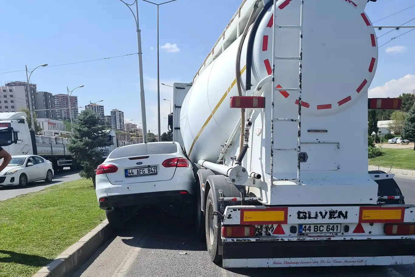 Malatya'da zincirleme kaza: 2 yaralı 