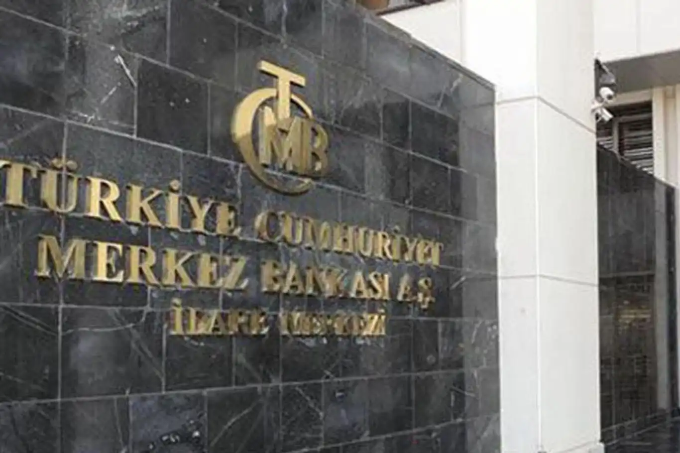 TCMB, TL ile yapancı para mevduatı zorunlu karşılık oranını değiştirdi