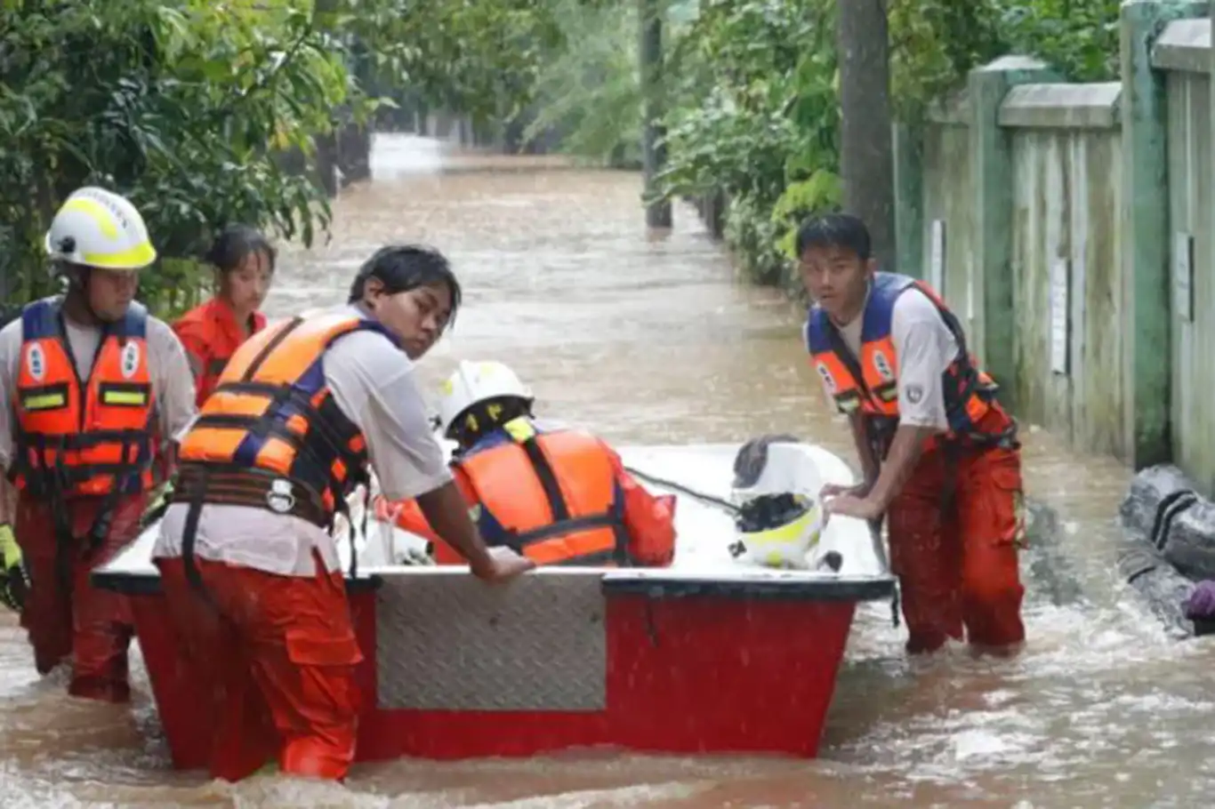 Death toll rises to 384 in Myanmar following Typhoon Yagi