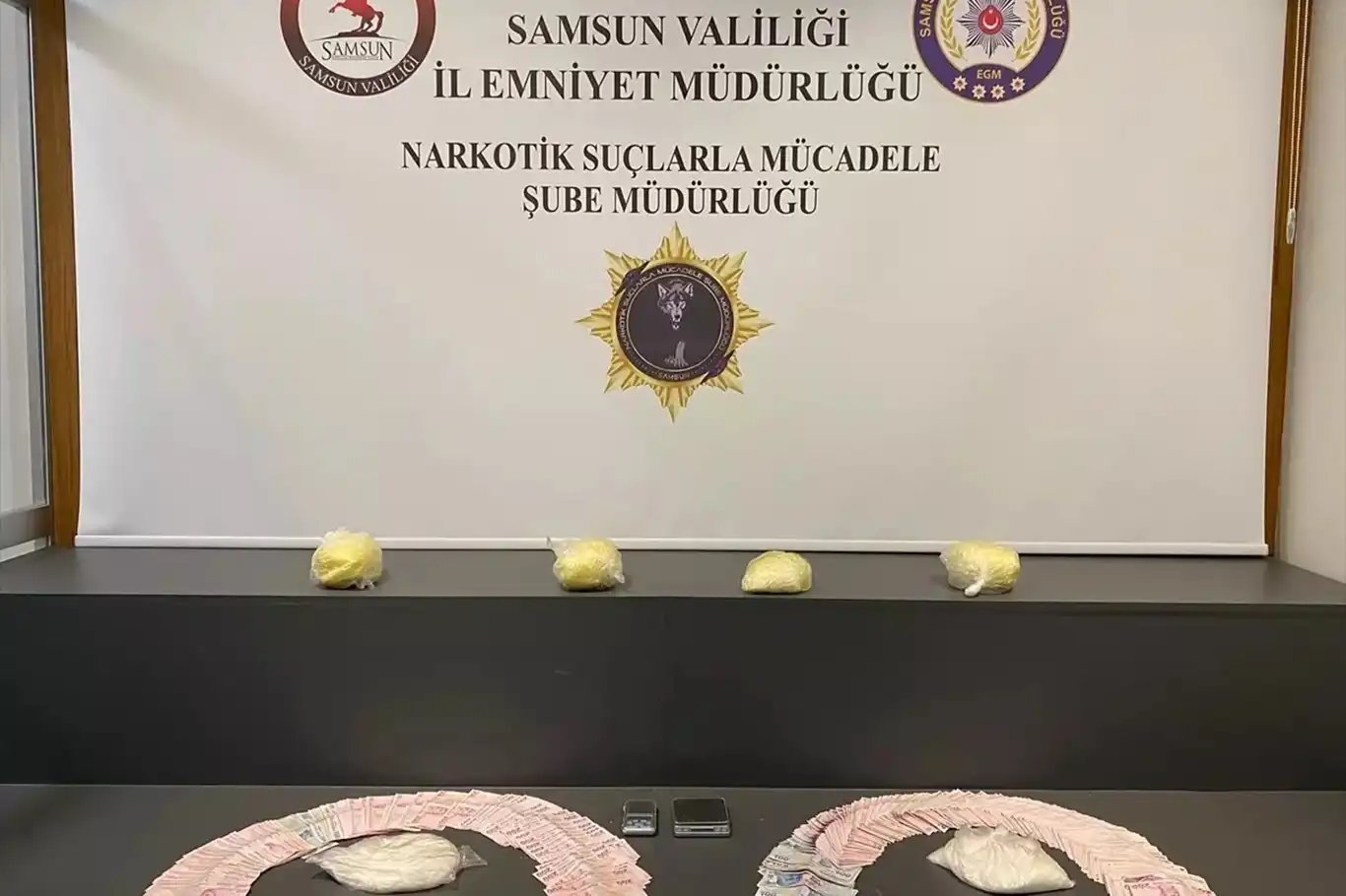 Samsun'da 4 kg sentetik uyuşturucu ele geçirildi