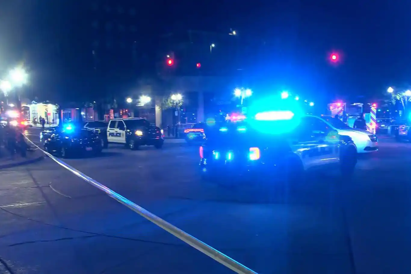 United States: Mass shooting in Birmingham leaves four dead, dozens injured