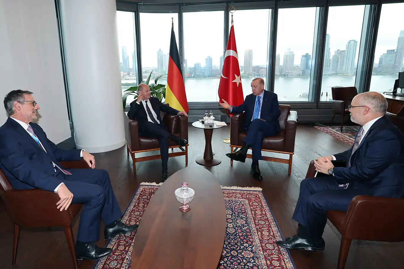 Erdoğan criticizes Western support for Israel in meeting with German chancellor