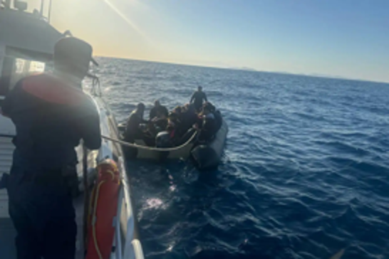 21 irregular migrants rescued off Ayvacık coast