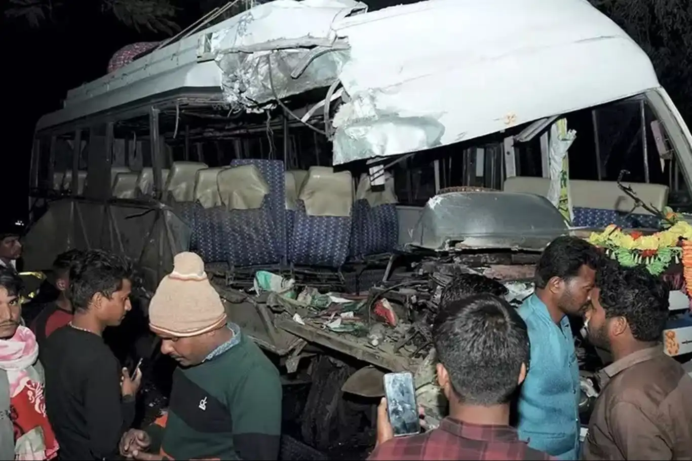 Deadly bus crash kills at least 10 people in central India