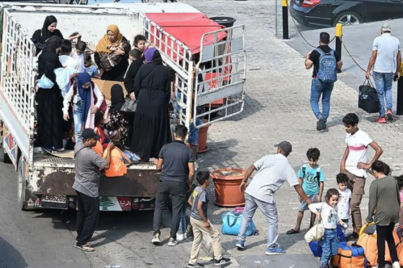 الأمم المتحدة: "عدد العابرين من لبنان إلى سوريا وصل إلى 100 ألف شخص"