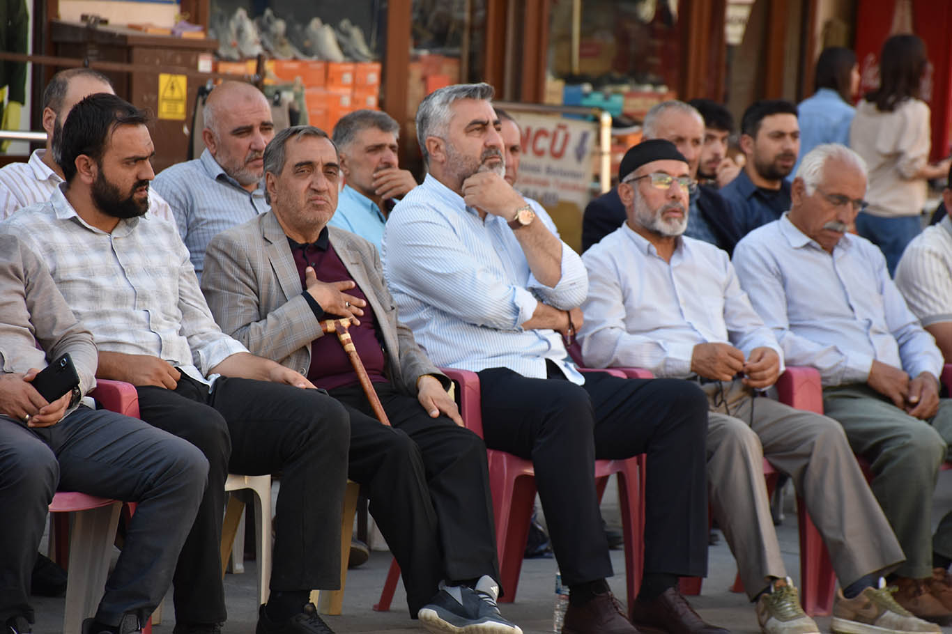 Bitlis’te "Hayat Namazla Güzeldir" göz kamaştırdı
