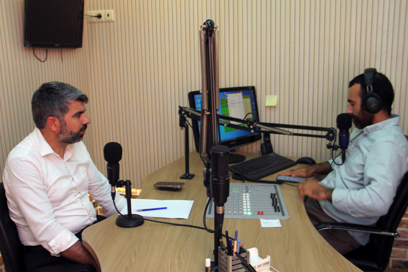 HÜDA PAR Milletvekili Faruk Dinç, Radyo Vuslat'ta gündemi değerlendirdi