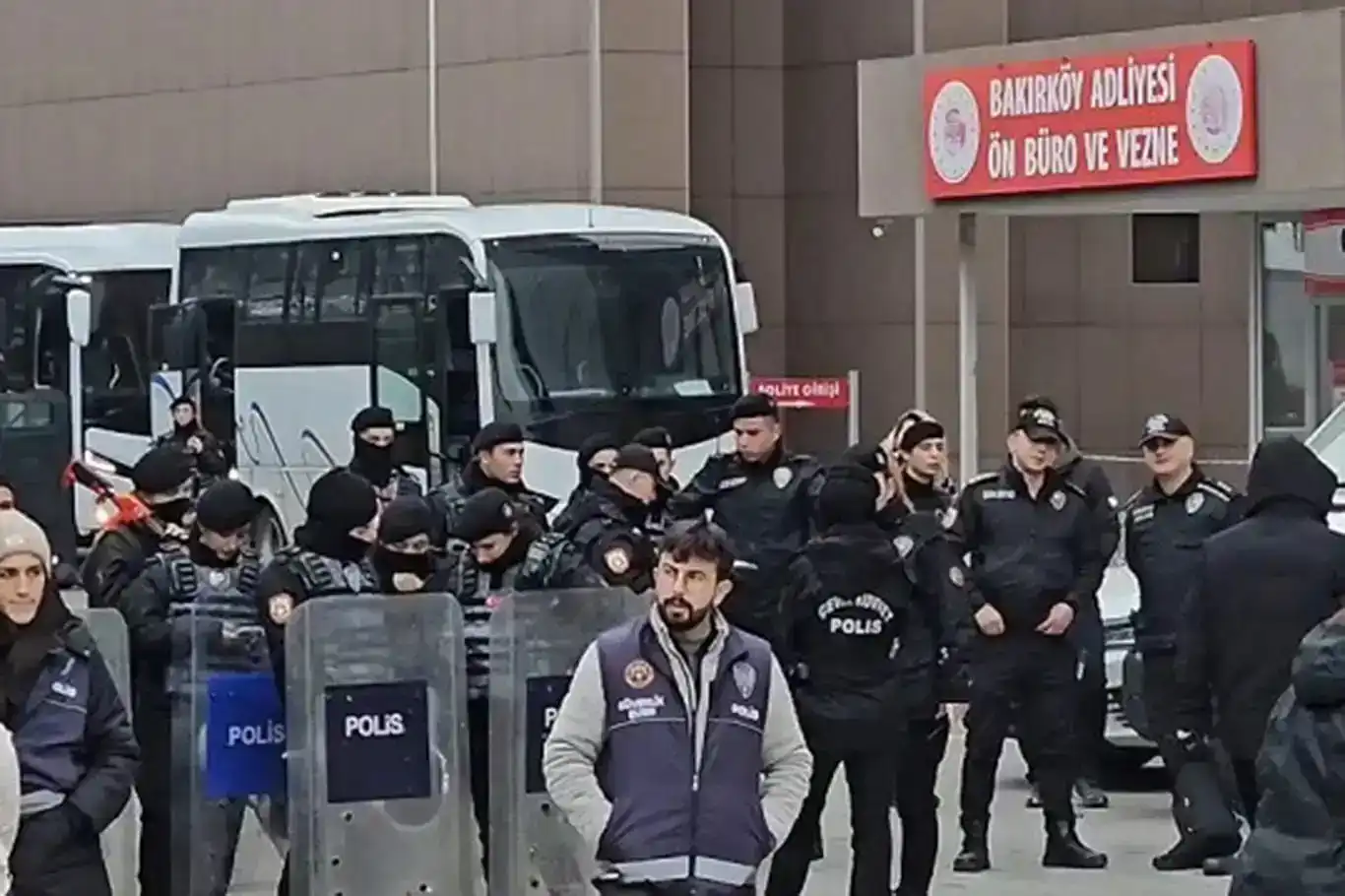 "Yenidoğan Çetesi" davasında ara karar