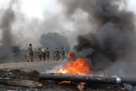 Mozambik'te düzenlenen protestolarda 8 kişi hayatını kaybetti