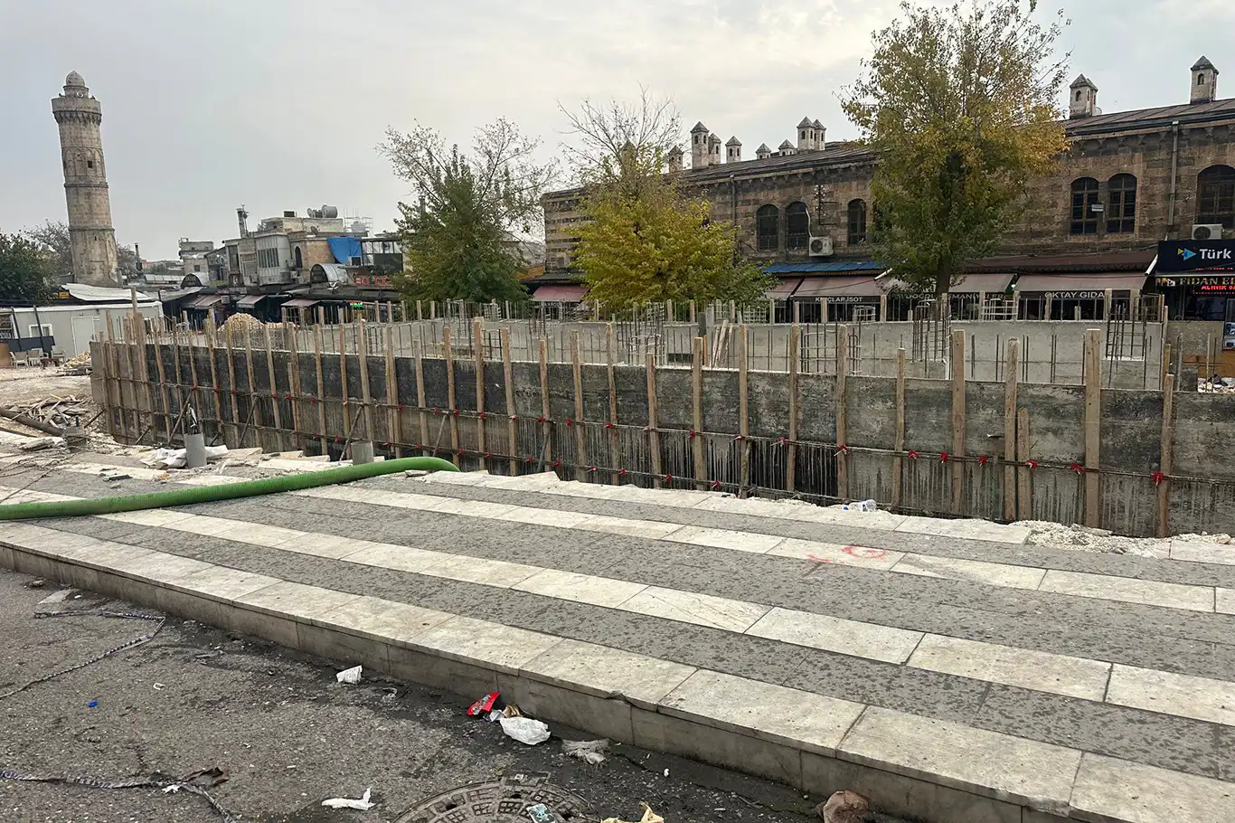 Urfa Çalışma Grubu'ndan Gümrük Hanı Meydan Projesi ile ilgili açıklama Urfa Çalışma Grubu'ndan Gümrük Hanı Meydan Projesi ile ilgili açıklama