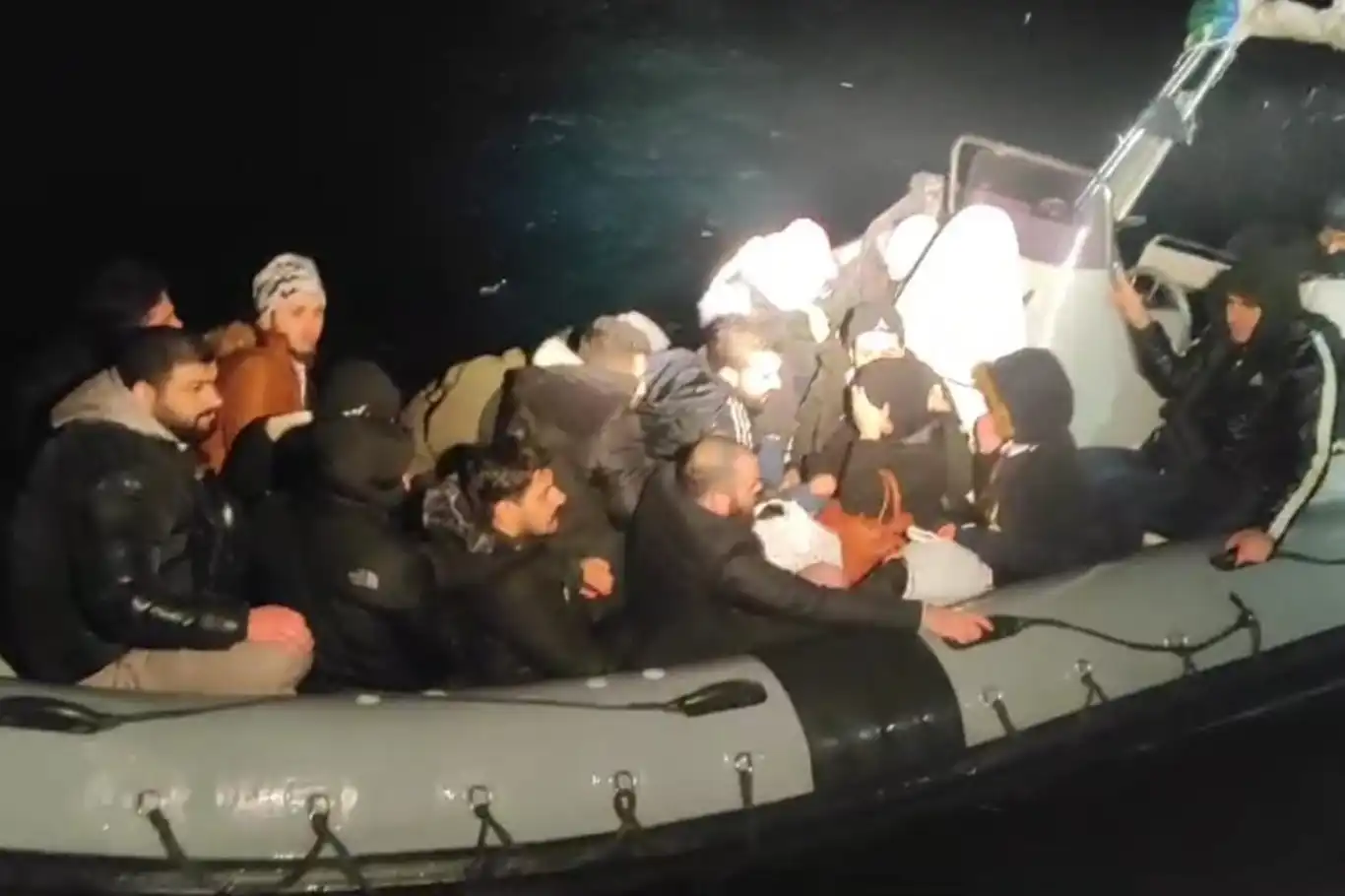 39 irregular migrants rescued off Turkish coast