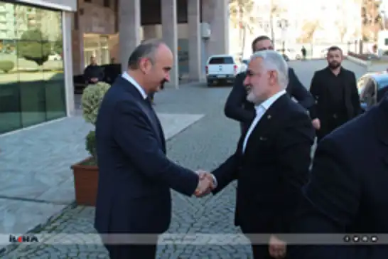 HÜDA PAR Leader Zekeriya Yapıcıoğlu meets with Batman Governor Ekrem Canalp