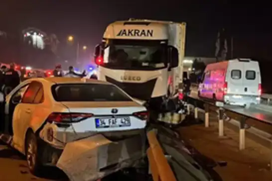 Gebze'de zincirleme kaza: 2’si ağır 4 yaralı