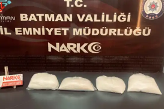 Batman'da 4 kilo metamfetamin ele geçirildi: 2 kişi tutuklandı