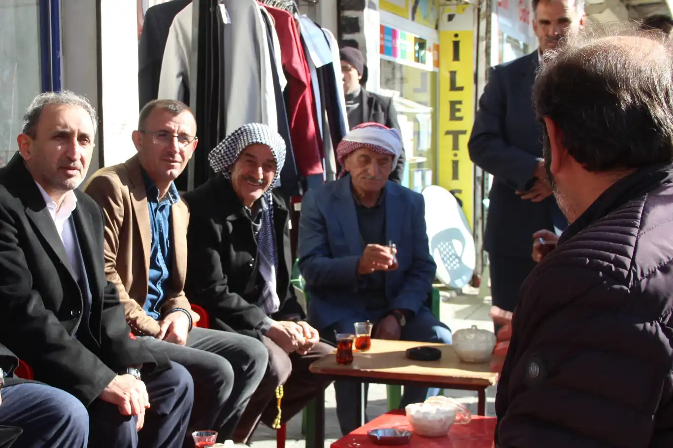 HÜDA PAR  Milletvekili Demir'den Şırnak'ta esnaf ziyareti