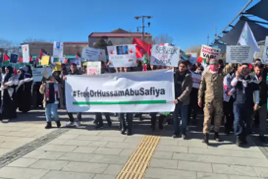 Van Van Yüzüncü Yıl Üniversitesi'nde Filistin'e destek yürüyüşü düzenlendi