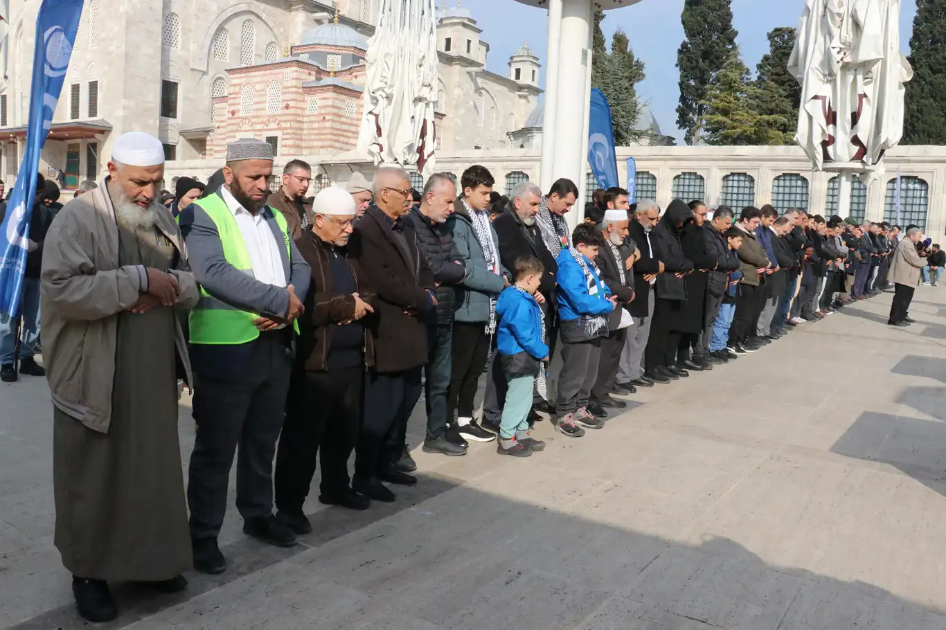 HAMAS komutanları için İstanbul'da gıyabi cenaze namazı kılındı