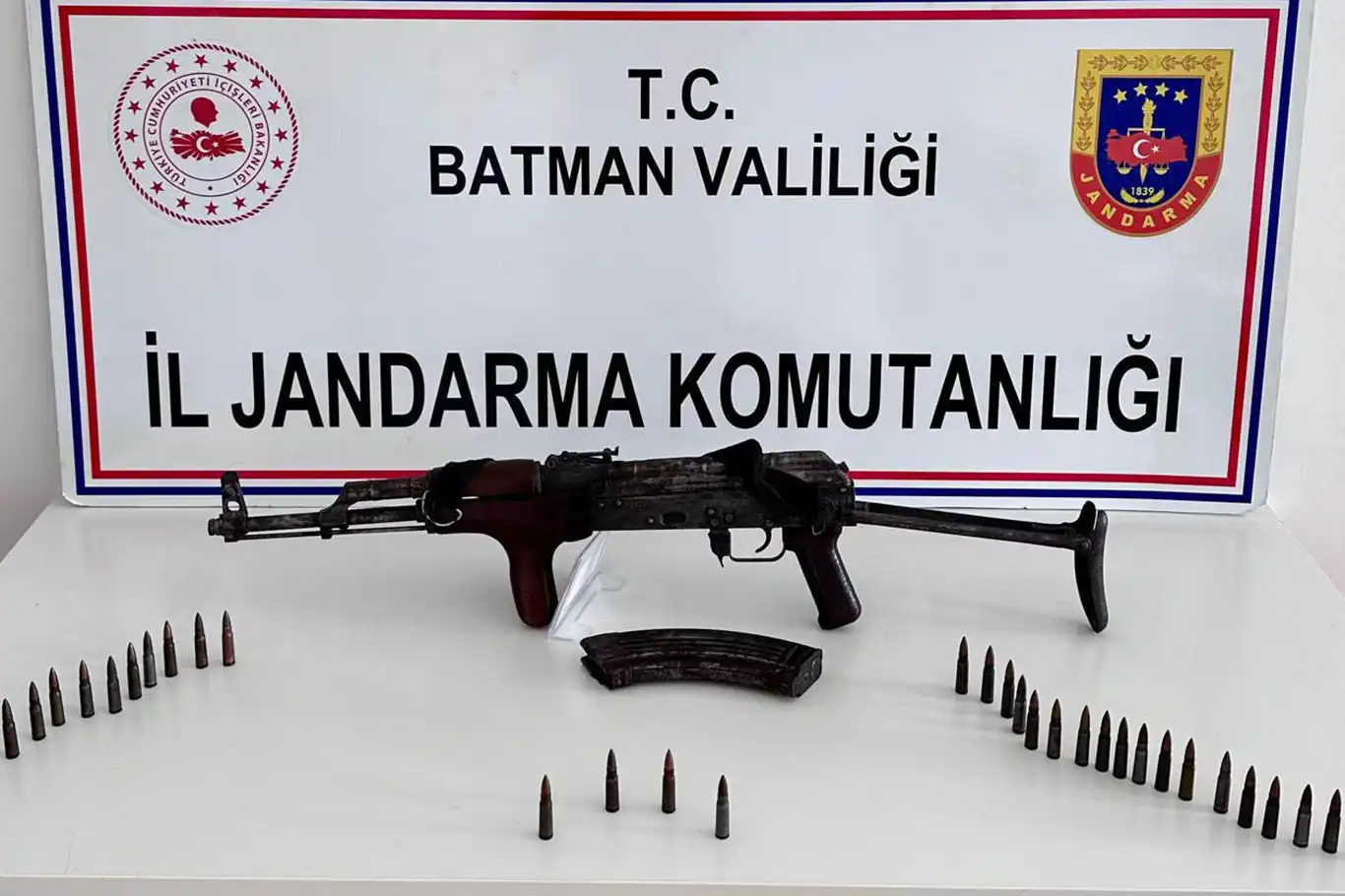 Batman'da silah ve mühimmat ele geçirildi