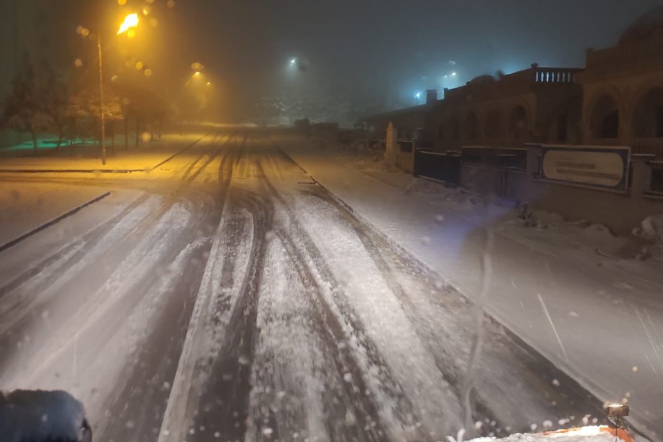 Mardin’de kar yağışı etkili oldu