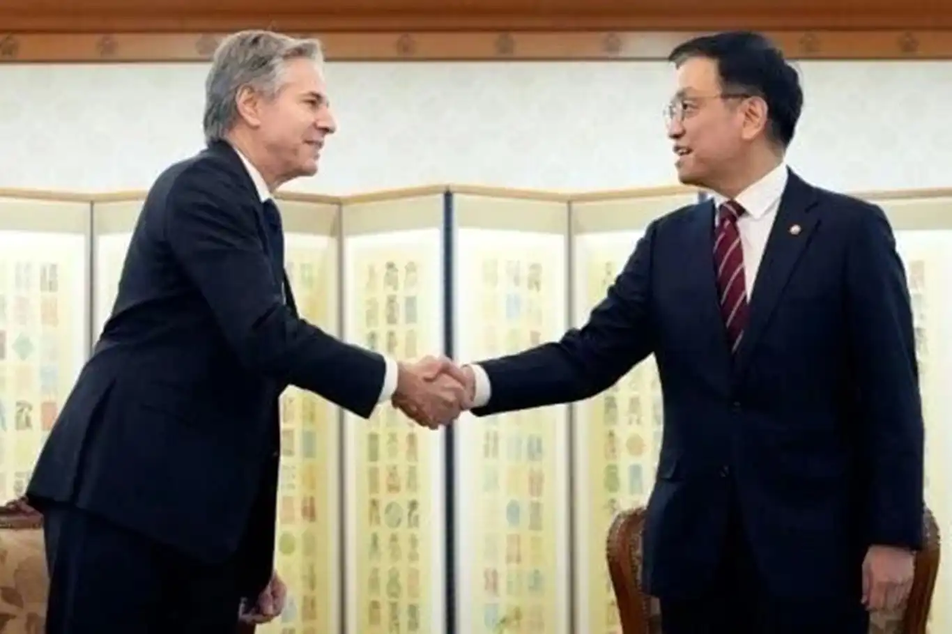 Blinken reaffirms U.S.-South Korea alliance amid political urmoil in Seoul