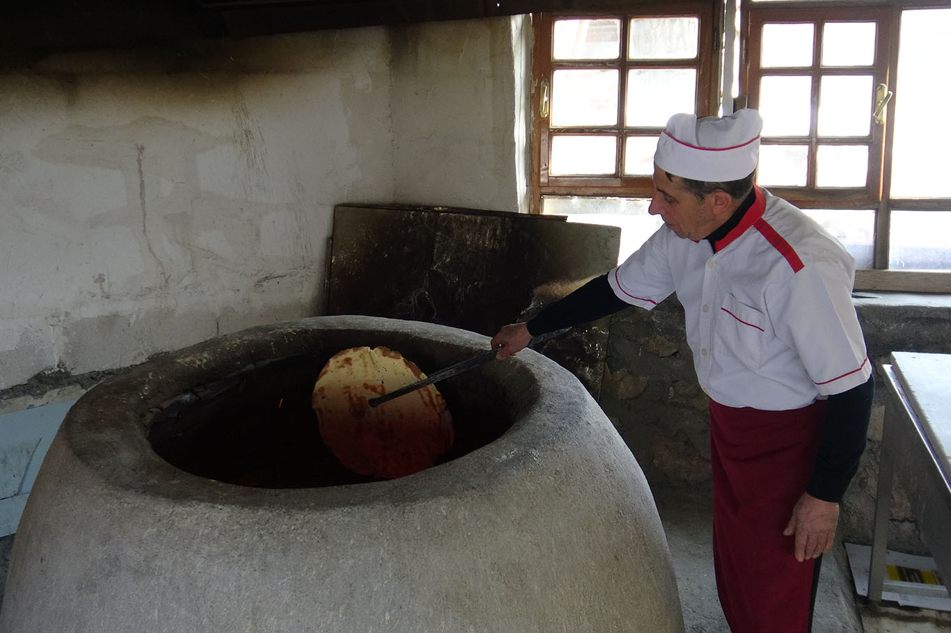 Tandır ekmeği