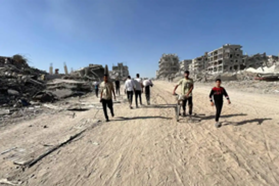 Thousands of Palestinians return to Gaza City as ceasefire brings hope after two years of devastation