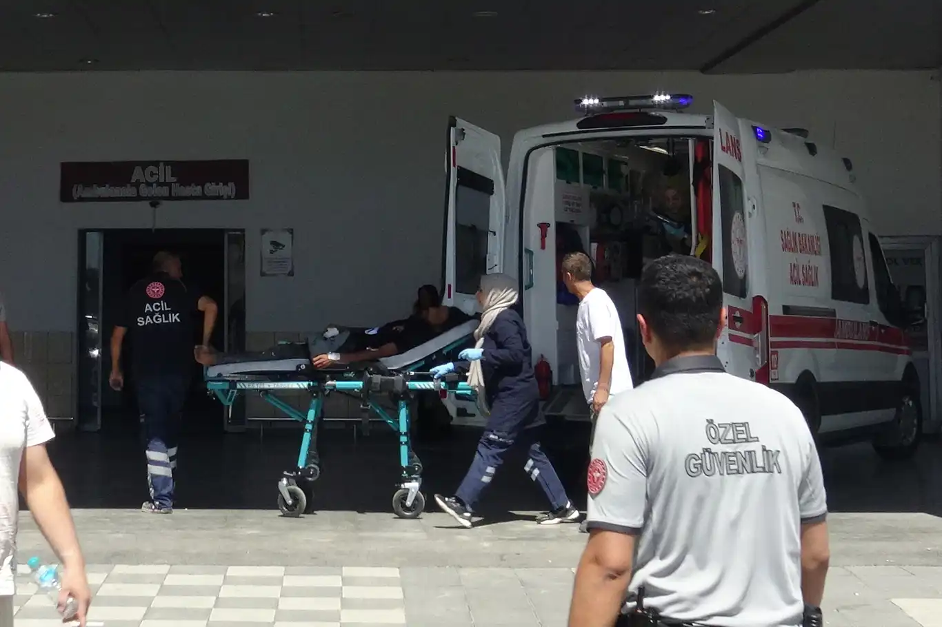 Malatya'da inşaattan düşen işçi hayatını kaybetti