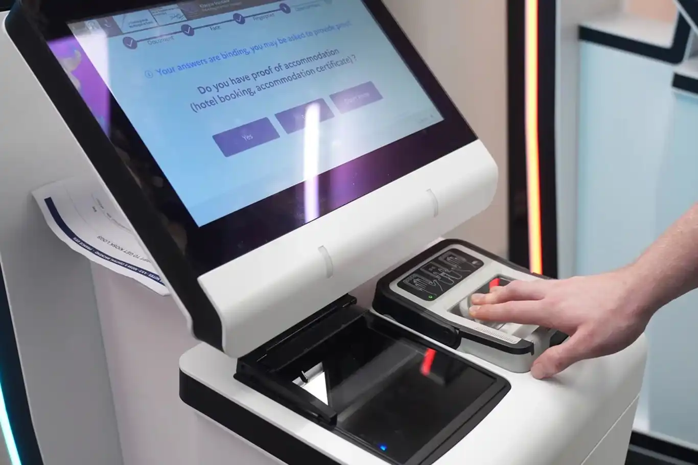 Schengen Bölgesi'nde yeni dijital sınır kontrol sistemi başlıyor Schengen Bölgesi'nde yeni dijital sınır kontrol sistemi başlıyor