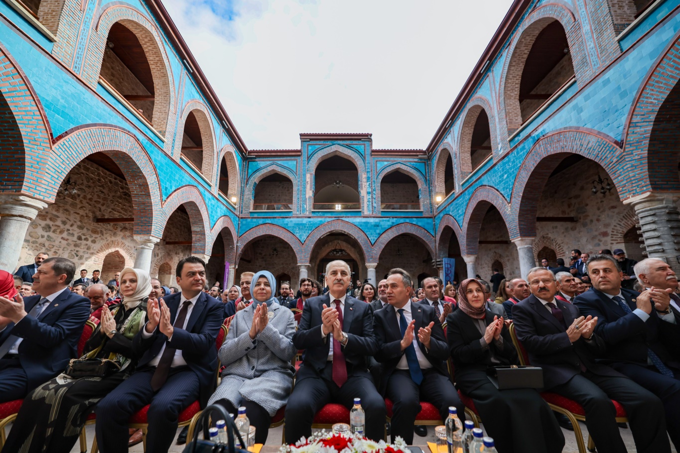 Kurtulmuş: Ümit ederiz ki bu anlaşmayla Gazze nefes alır, sağlık hizmetleri tekrar verilebilir