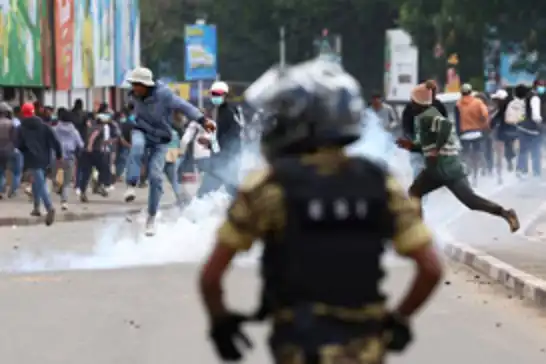 Madagaskar'da sokaklar yeniden karıştı 
