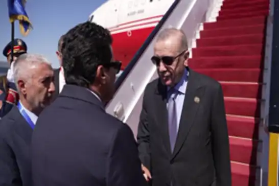 Erdoğan arrives in Egypt to attend Sharm El-Sheikh summit on Gaza ceasefire
