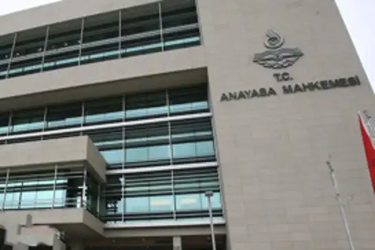AYM'den belediyelere yönelik teknik altyapı bedeli kararı
