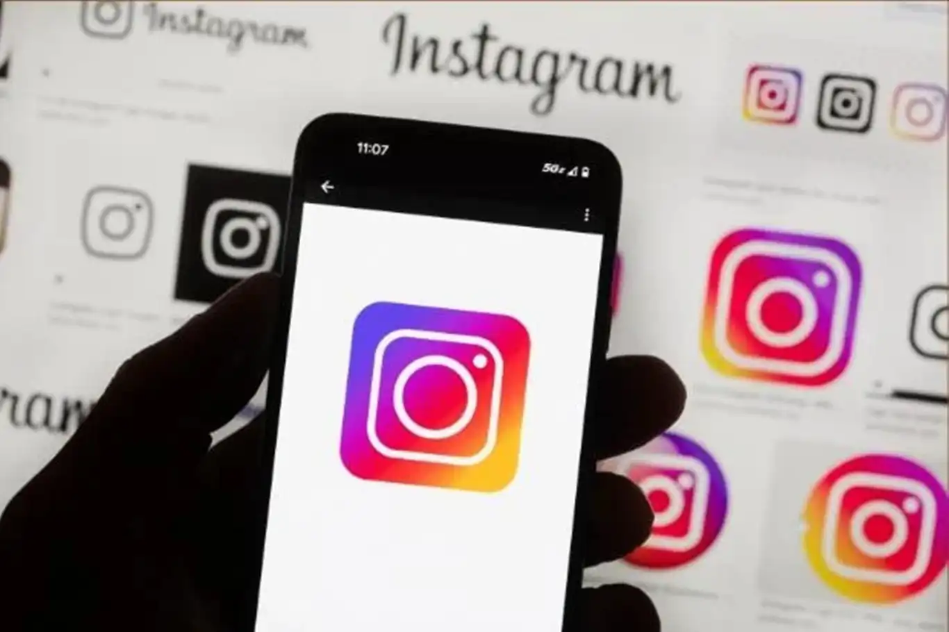 Instagram tüm genç hesaplarını '13+ yaş' grubuna uygun hale getiriyor Instagram tüm genç hesaplarını '13+ yaş' grubuna uygun hale getiriyor