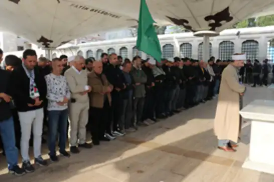 Gazzeli gazeteci Salih Caferavi için İstanbul'da gıyabi cenaze namazı