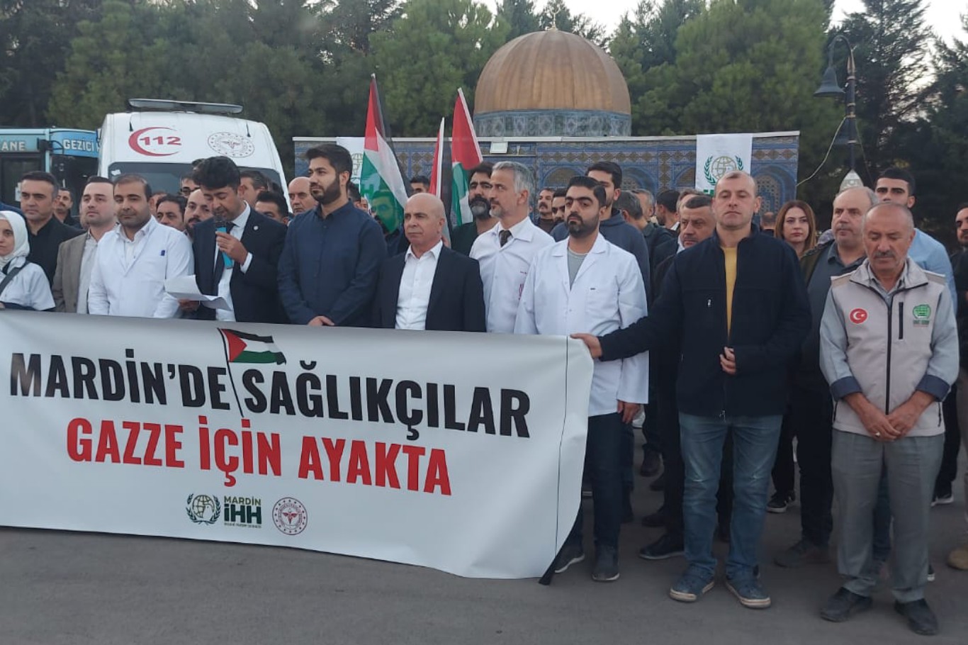 Mardin’de sağlıkçılar Gazze için bir araya geldi Mardin’de sağlıkçılar Gazze için bir araya geldi