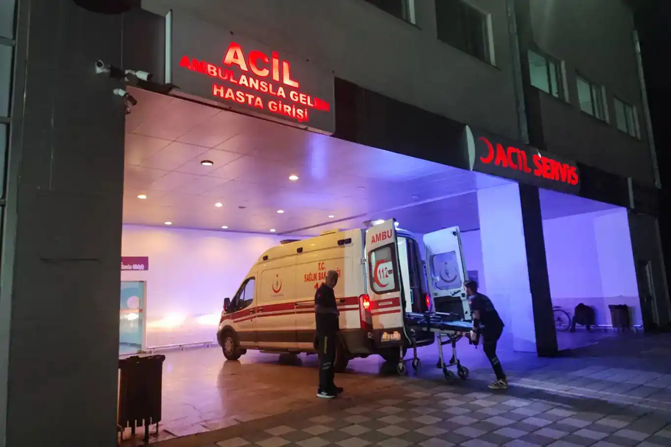 Konya’da minibüs ile otomobil çarpıştı: 18 yaralı Konya’da minibüs ile otomobil çarpıştı: 18 yaralı