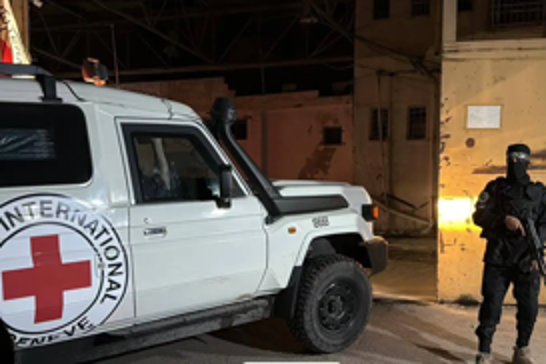 Al-Qassam Brigades hand over remains of Israeli captives to Red Cross in Gaza